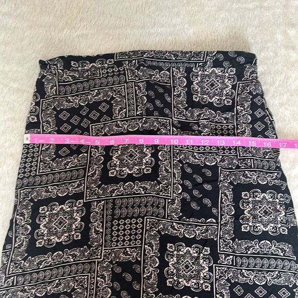 Friday Los Angeles black and white maxi skirt size large - Picture 13 of 16